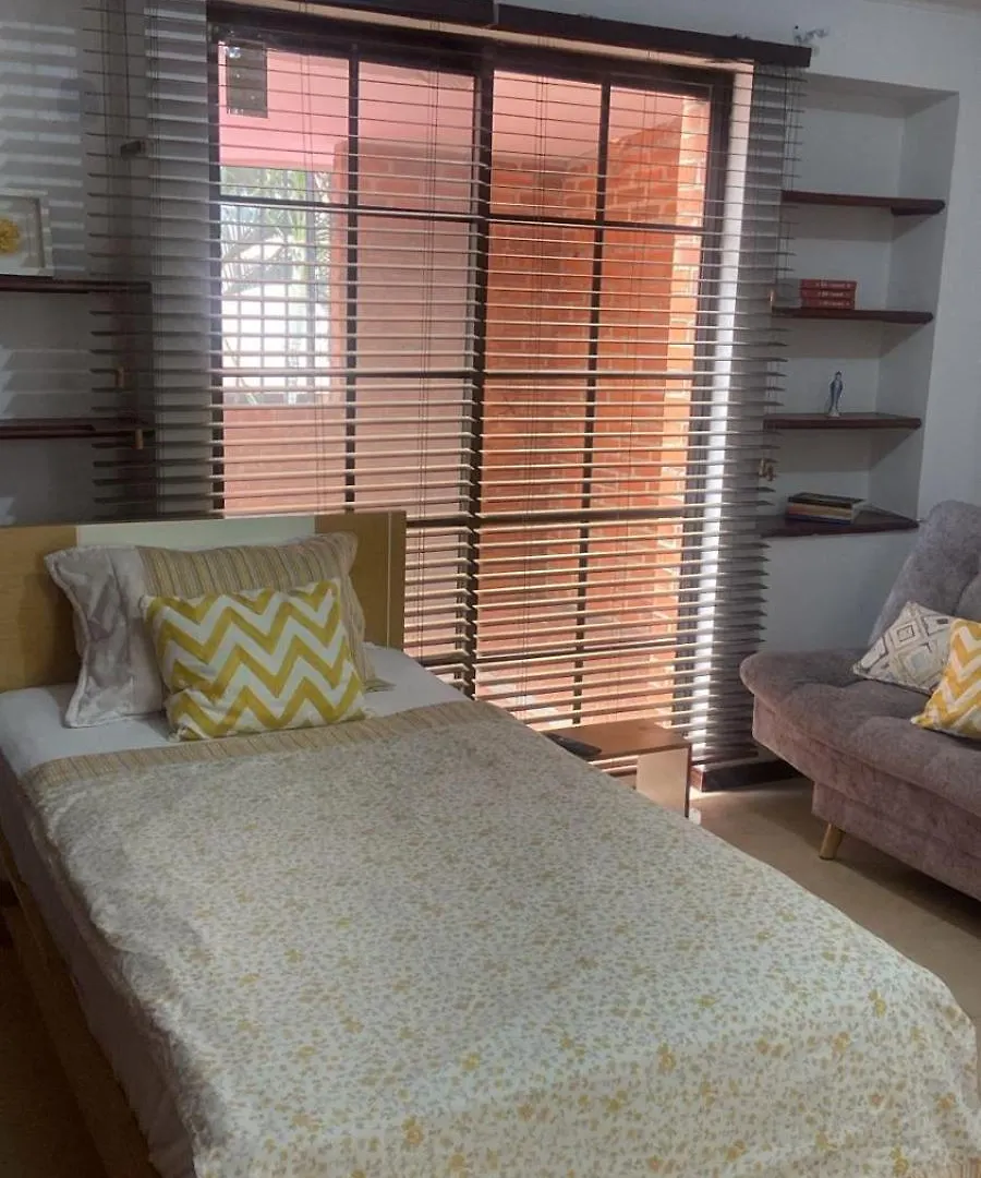 Apartamento Ciudad Jardin Cali 0*,